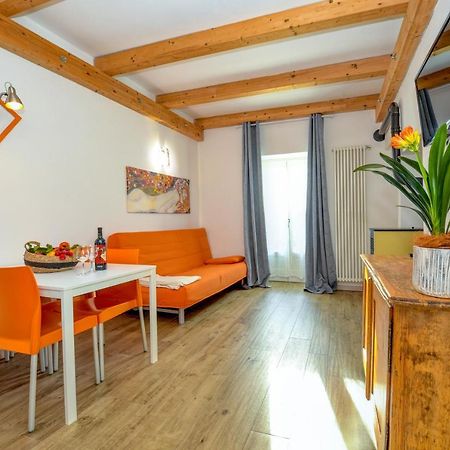 Casa Nel Borgo - Il Picchio Apartment Tremosine ภายนอก รูปภาพ