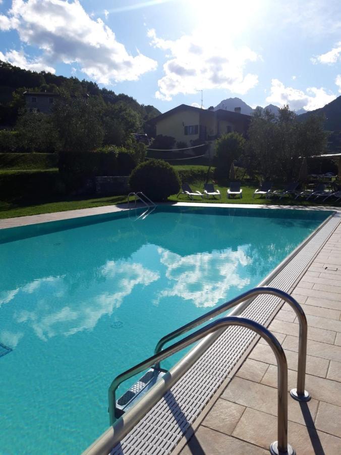 Casa Nel Borgo - Il Picchio Apartment Tremosine ภายนอก รูปภาพ