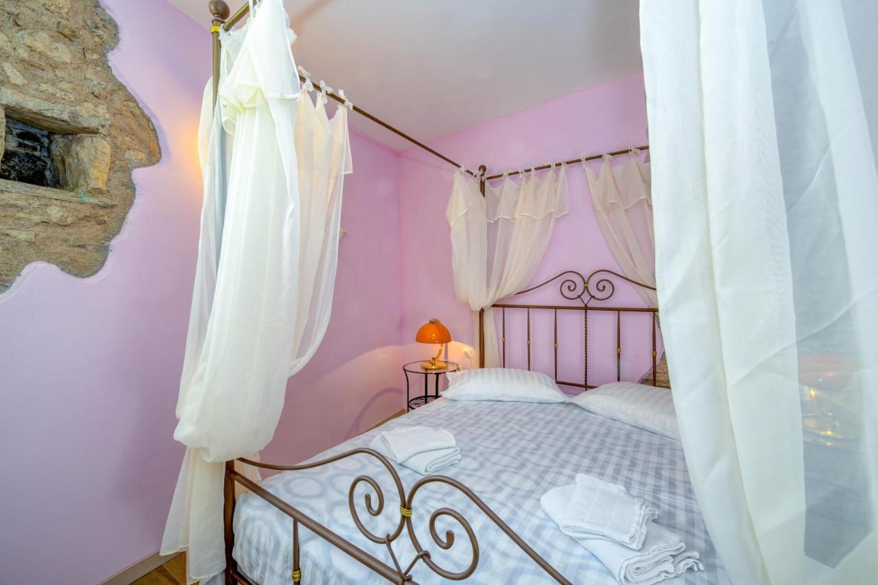 Casa Nel Borgo - Il Picchio Apartment Tremosine ภายนอก รูปภาพ
